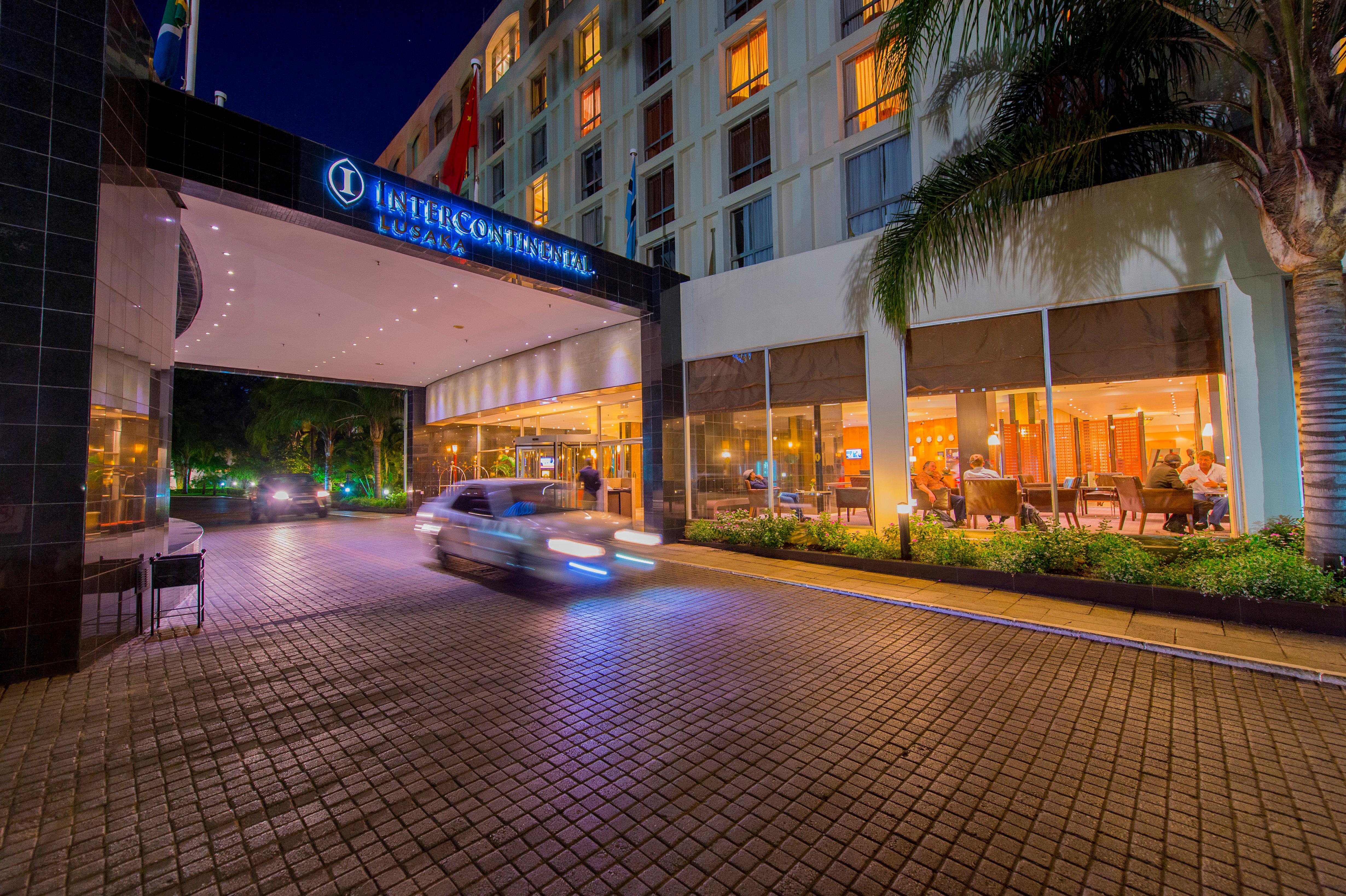 InterContinental Lusaka, an IHG Hotel Bagian luar foto