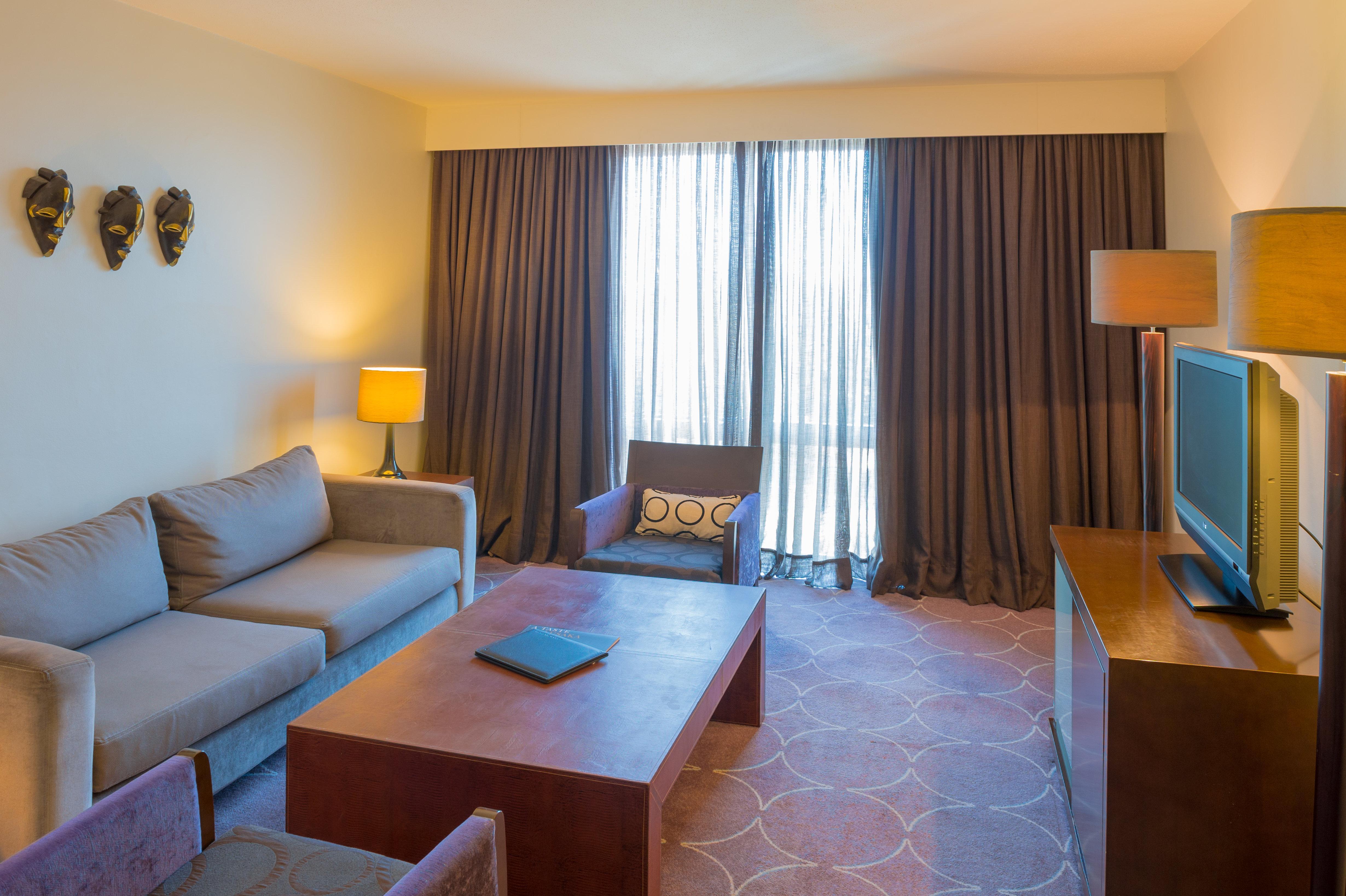 InterContinental Lusaka, an IHG Hotel Bagian luar foto