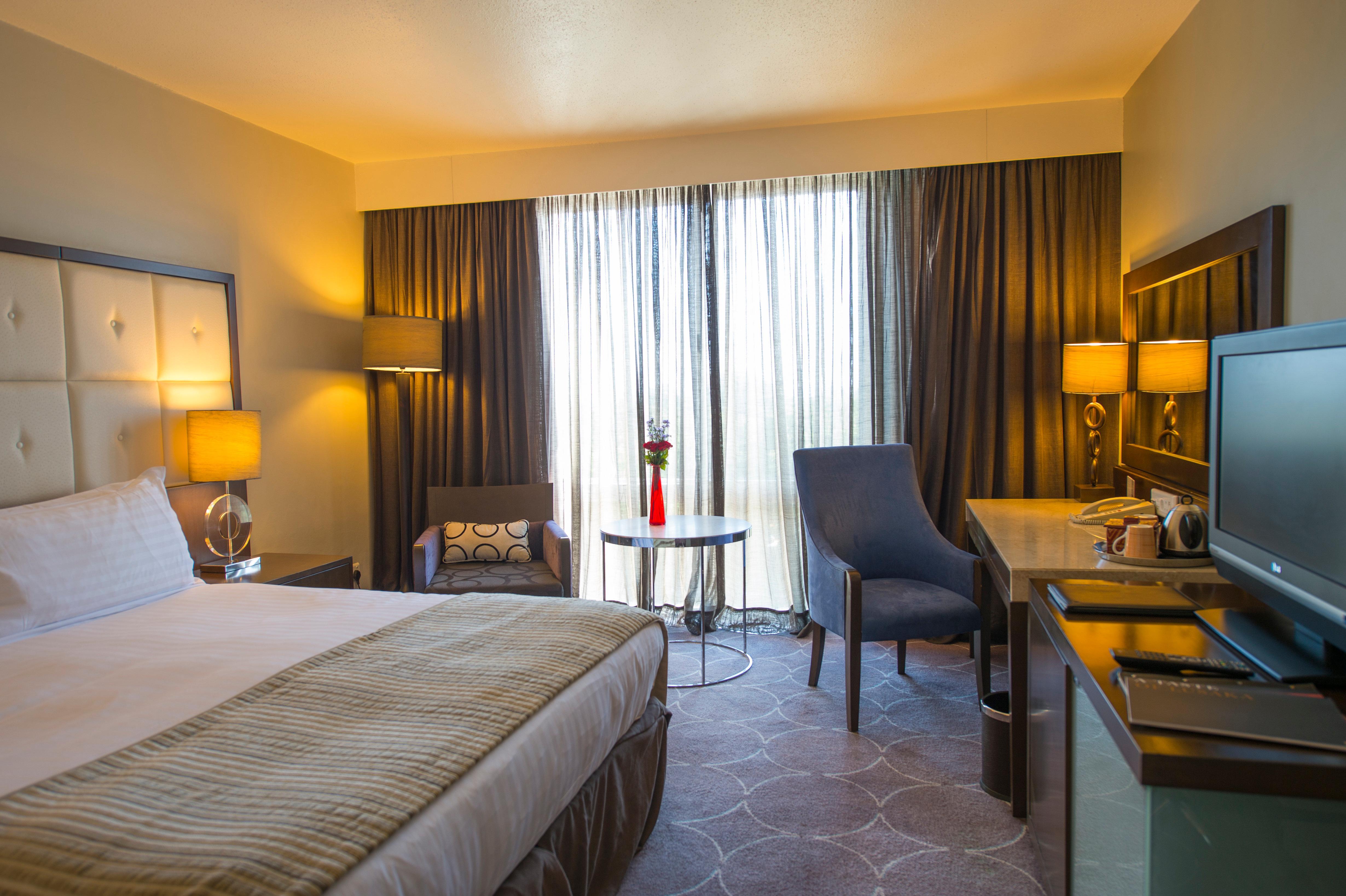InterContinental Lusaka, an IHG Hotel Bagian luar foto