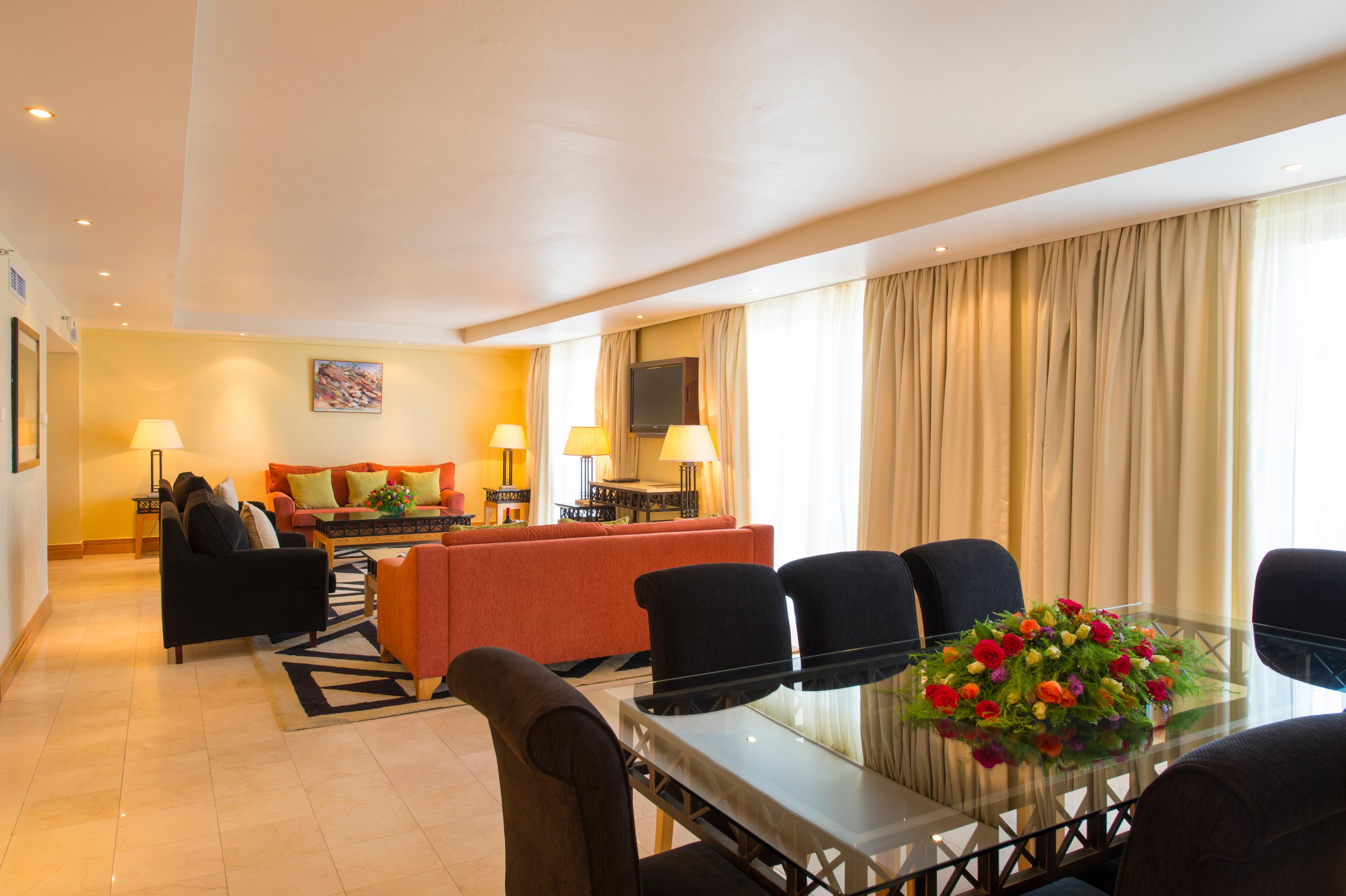 InterContinental Lusaka, an IHG Hotel Bagian luar foto