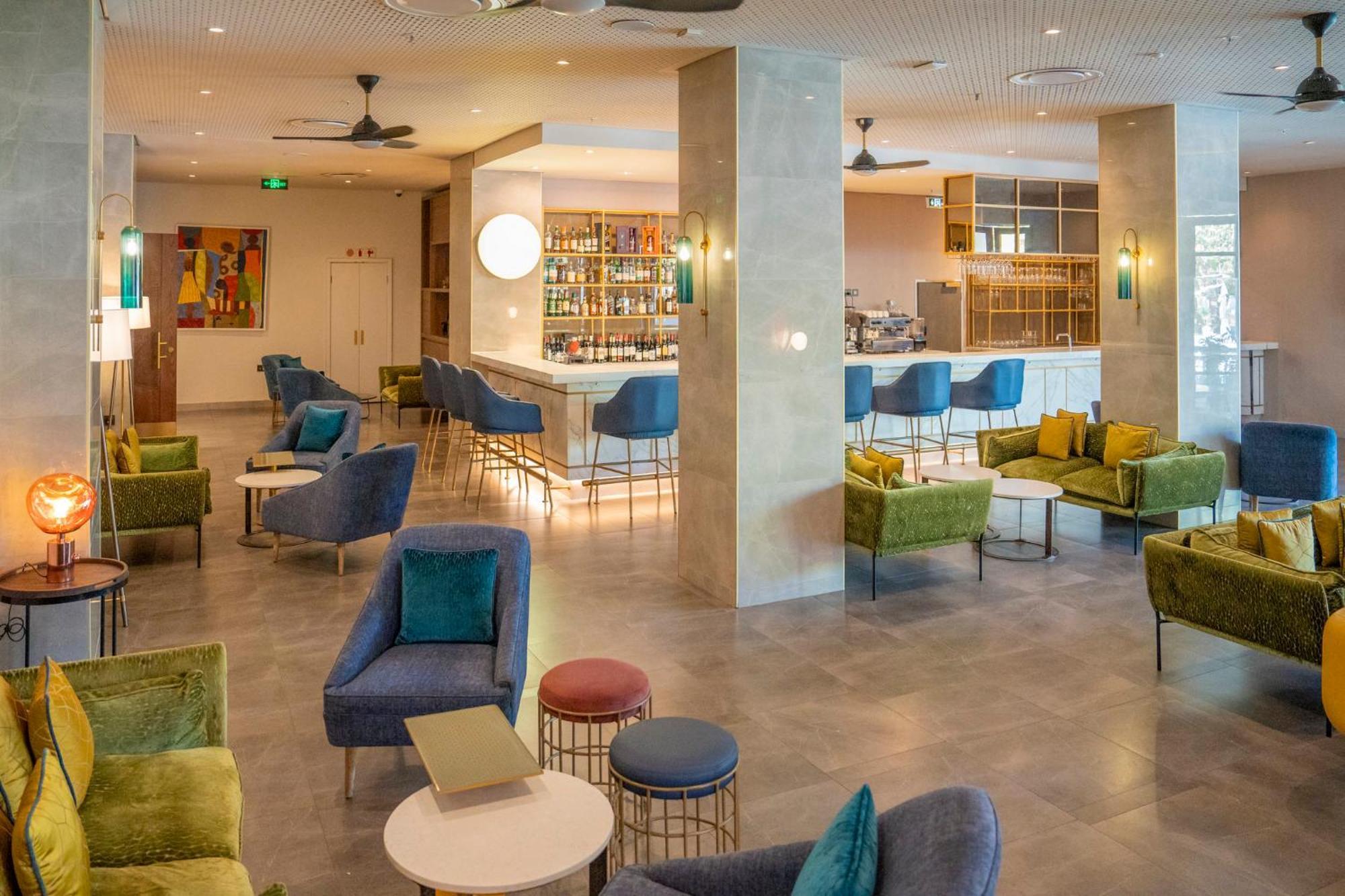 InterContinental Lusaka, an IHG Hotel Bagian luar foto
